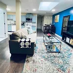 Lovely 1Bd Apt Near Magic Garden In Center City
